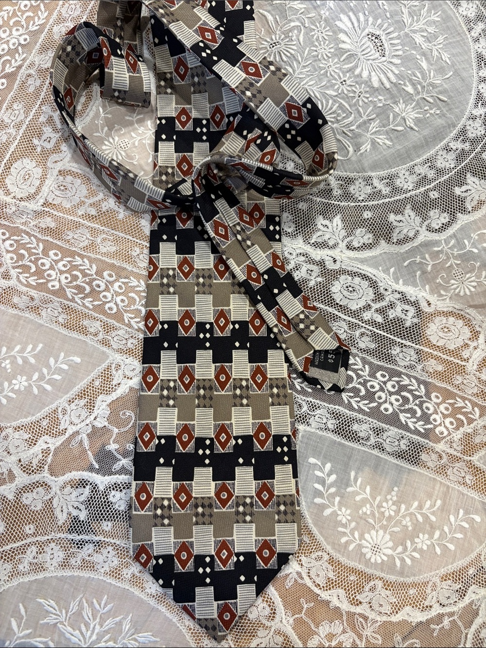 Geometric Pattern Men's Tie in Black, Brown and Gray